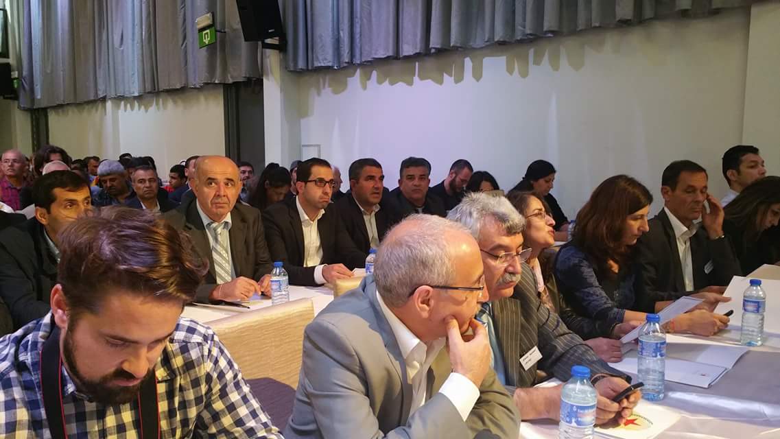 به‌ وێنه‌.. هه‌شته‌م كۆنگره‌ى رێكخستنى په‌يه‌ده‌ له‌ ئه‌وروپا